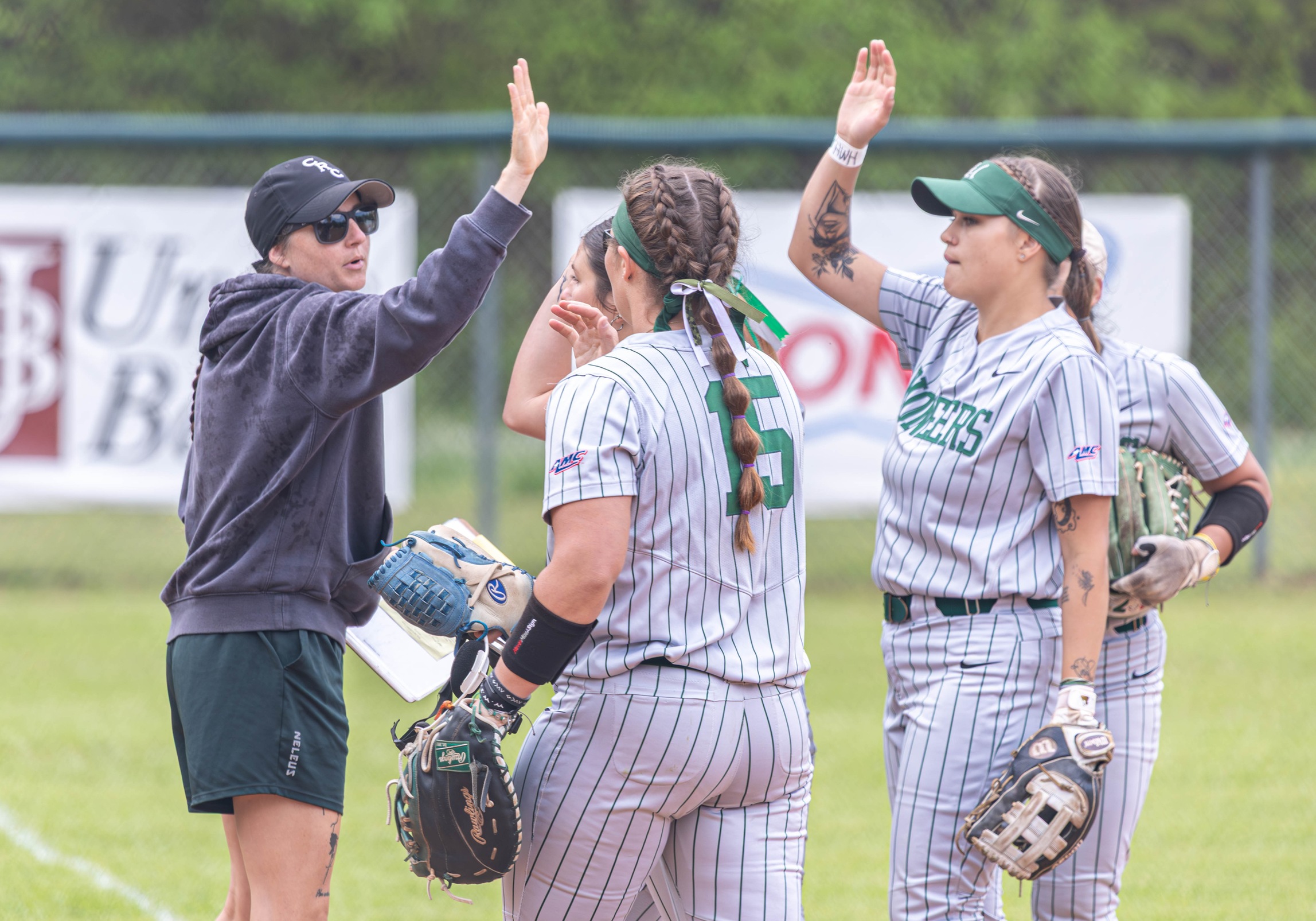 Pioneer Softball Forces Split Against (RV) Columbia College